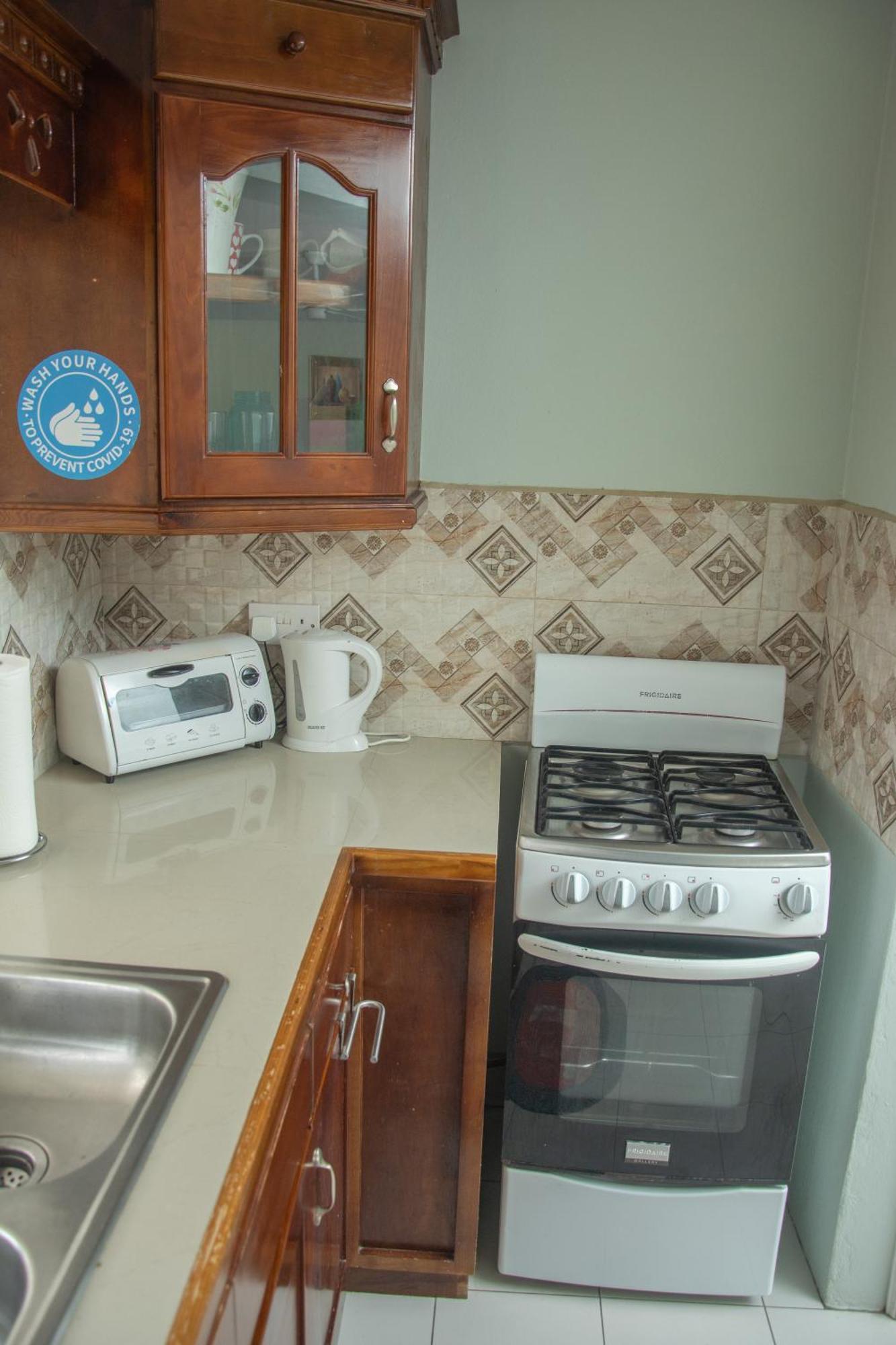 Mountain View Apartments Gros Islet Ngoại thất bức ảnh