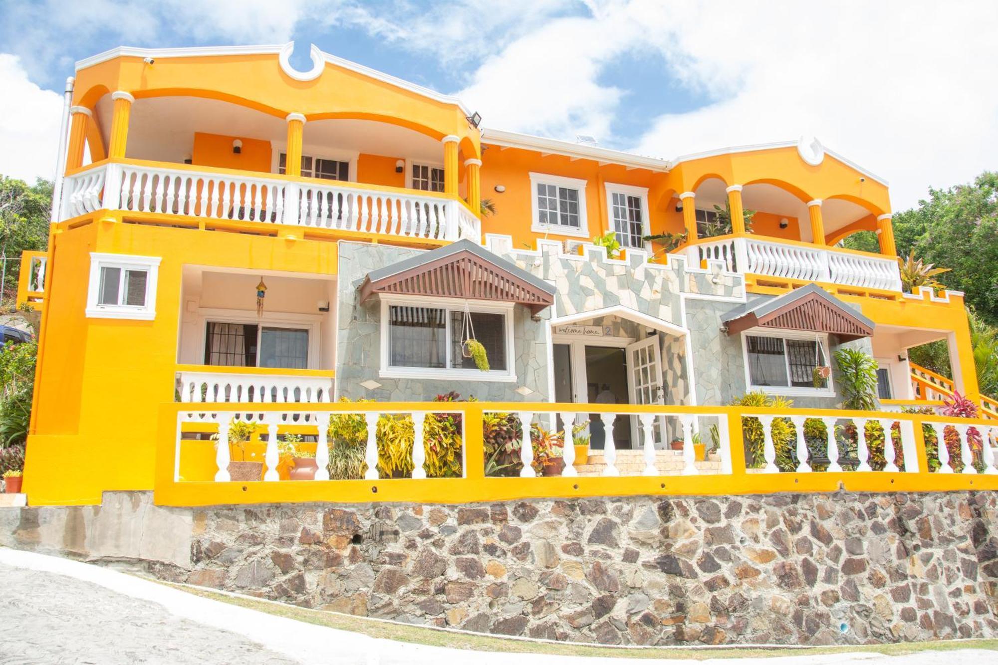 Mountain View Apartments Gros Islet Ngoại thất bức ảnh